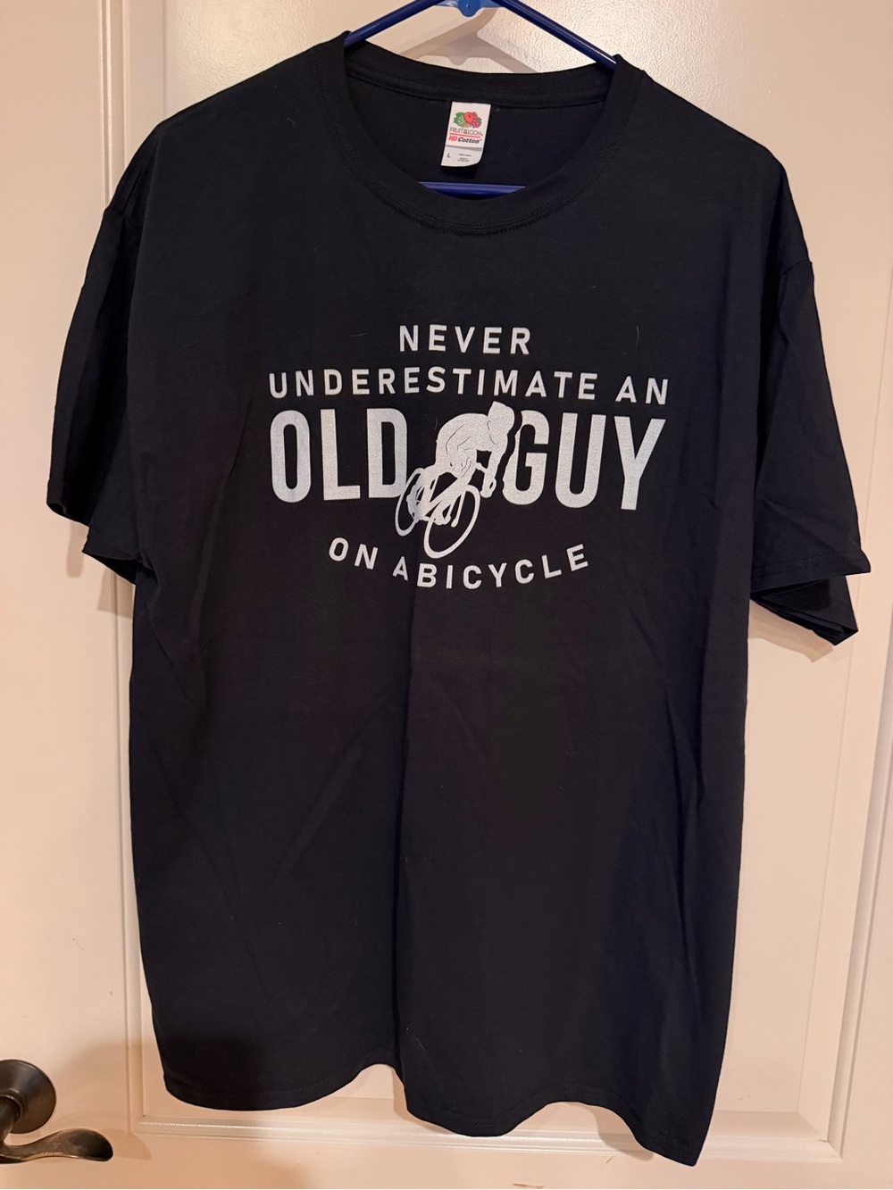 FOTL Black T-Shirt L Never Underestimate an Old Guy on a Bicycle NWOT